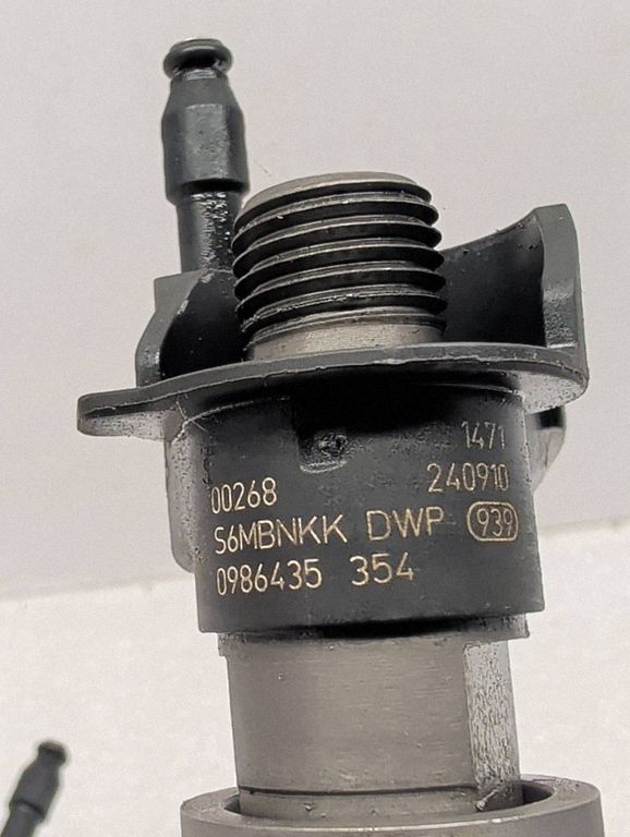 BMW X3 sada 4 ks použitých vstřikovačů Bosch 0986435354, Disponibile, tasse incluse — foto 8 z 8