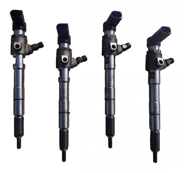 Seat Leon 1.6 TDI 77 KW 105 HP kit di 4 iniettori usati VDO 03L130277, 03L130277S