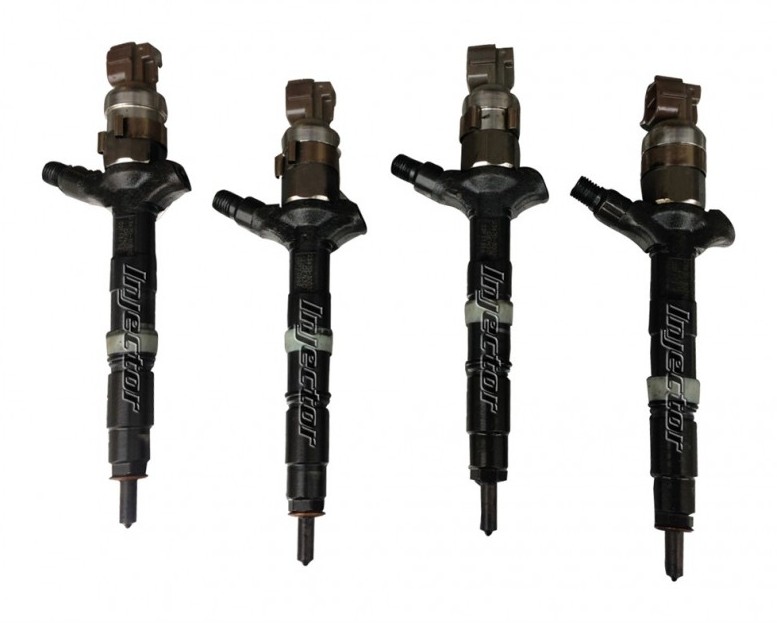 Toyota Avensis verso 2.0 D-4D 85 KW 116 HP DENSO 23670-27010 kit di 4 iniettori usati 2367027010, 2367027030