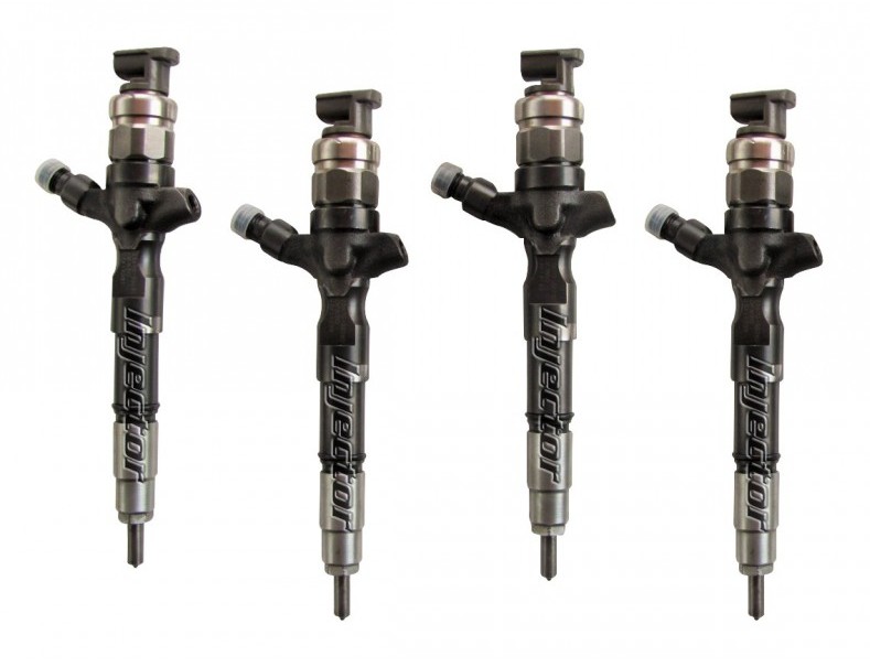 Toyota Land cruiser 3.0 D-4D 4x4 120 KW 163 HP DENSO 870104 23670-0L050 kit di 4 iniettori usati 2367039216, 236700L050